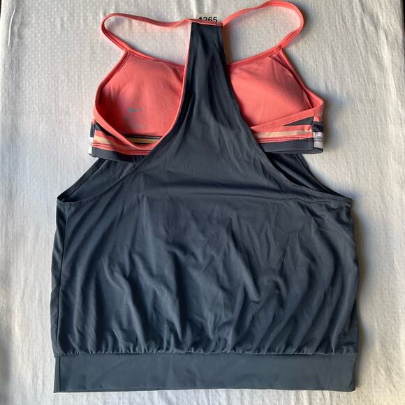 Nike Women’s Sleeveless Workout Tank Top size M, Blue Pink, with Built In Bra - Picture 8 of 9